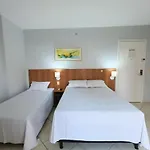 Flat com parque aquático